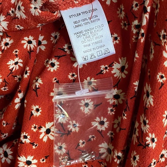 Skylar + Madison floral mini dress - Picture 6 of 9